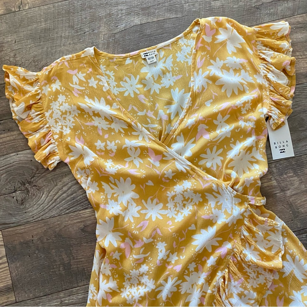 Billabong Floral Wrap & Roll Dress in Bright Gold